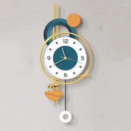 Wall Clocks Needle Metal Animal Movement Clock Luxury Pendulum Round Quality Silent Orologio Da Parete Home Decor