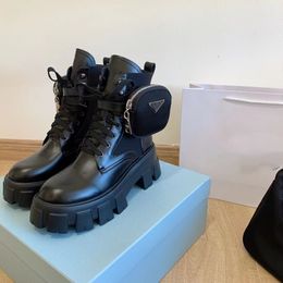 Moda Martin Monolith Boots Designer Sapatos femininos Torno