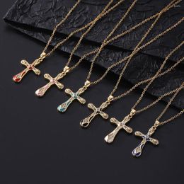 Pendant Necklaces Vintage Cross Necklace With Stone Colored Enamel Retro Christian Women Accessories Jewelry Luxury