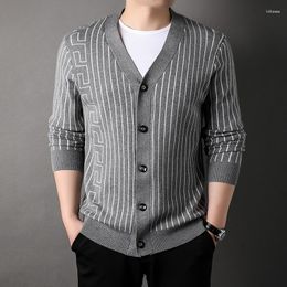 Men's Sweaters Autumn V-neck Knit Cardigan Trend Vertical Striped Casual Top Fashion Great Wall Print Sweater Coat/ Mens