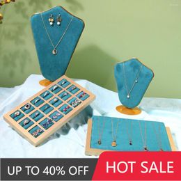 Jewelry Pouches Necklace Display Stand Holder Showcase Tabletop For Women Metal Bust Pendant Bracelets Fashion Shows Home