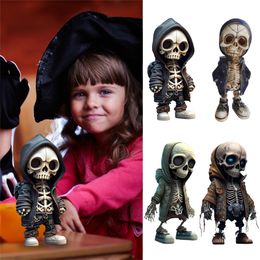 Decorative Objects Figurines Cool Skeleton Figures Resin Crafts Sweatshirt Skull Statue Halloween Decorations Horrible Ornaments Desk Decoration Gift 230818