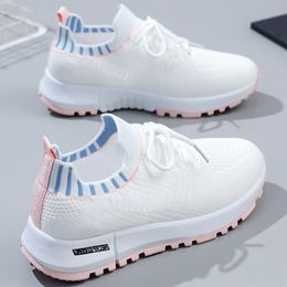 Safety Shoe s Golf Breathable Mesh Sports Sneakers Trainers Gym Jogging Female Training Autumn Golfing 230821