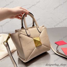 Top Quality Tote Bag Luxury Handbags Designer Shoulder Bag Leather Tote Women Pink Bag With Long Shoulder Strap Crossbody Bag 230821