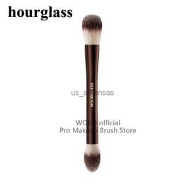 Makeup Brushes Hourglass Lighting Edit Brush Double Headed Blush and Highlighter Brush Contour Brush Sculpting Makeup Highlighter Brush HKD230821