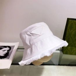 Luxurys Designers Bucket Hats For Women Burr Cap Casquette Outdoor Travel Fashion Sun Mens Hat Fisherman Caps New 22060901274R