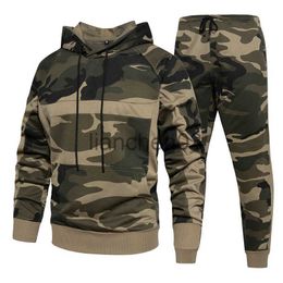 Men's Tracksuits Men's Tracksuit Hoodies + Sweatpants Suit Male Autumn Winter Warm Camouflage 2 Pieces Set Man Fashion Joggers Sportwear EU Size J230821