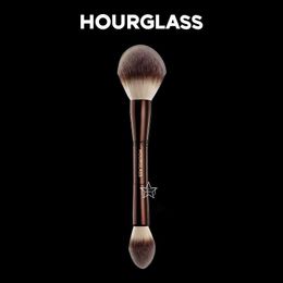 Makeup Brushes Hourglass Powder Brush Double Headed Setting Powder Makeup Brush Luxury Metal Handle Fluffy Contour Sculpting Makeup Tool HKD230821