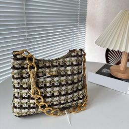 Fashion Women Underarm Bag Mini Shoulder Bag Colorful Wool Wool Flip Gold Hardware Metal Luxury Handbag Matelasse Fringe Chain Makeup Bags Mobile Phone Bags 21x15cm