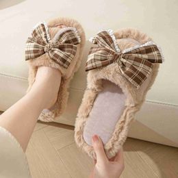 Slippers 2023 Bow Decor Single Band Winter New Women Slipper Heel Fur Platform Soft Fur Warm Indoor Lady Open Toe Fluffy Home Slippers HKD230821