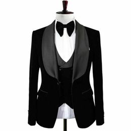 Latest Men's 3 Pieces Prom Black Velvet Dinner Groom Tuxedos Wedding Formal Blazer Man Lapel Men Suits Jacket Vest Pant213s