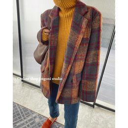 Womens Wool Blends Women Plaid Woolen Blazers Tweed Winter Jacket Trench Coat Elegant Chic Overcoat Korean Fashion clothing Suits Autumn Plush 230818