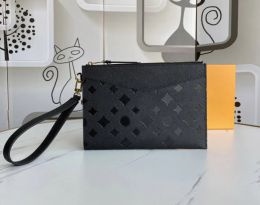 Designer de moda sacos de embreagem luxo Melanie bolsa mens mulheres carteiras de couro de alta qualidade flor carta Empreinte bolsa titulares de cartão