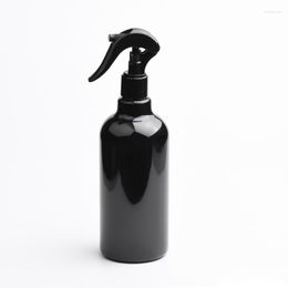 Speicherflaschen 12pc 500 ml leere schwarze weiße Haustierbehälterflasche mit Triggersprühpump