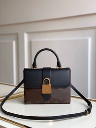 M44141 Classic Women's Shoulder Bag High-end custom Quality Crossbody bag Cowhide Handbag Gold padlock shoulder strap removable capacity is sufficient