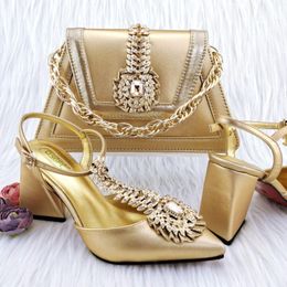 Dress Shoes Doershow Arrival And Bag Set African Sets 2023 Gold Nigerian Women Matching Bags For Wedding! HDA1-12