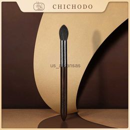 Makeup Brushes CHICHODO Makeup Brush-Luxurious Carved Ebony Animal Hair Series-Goat Hair Highlighter Brush-Cosmetic make up pen-F113 HKD230821