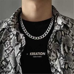 Designer aço inoxidável Chain cubano NK Chave simples Colar de colar de estudantes Acessórios personalizados de hip hop