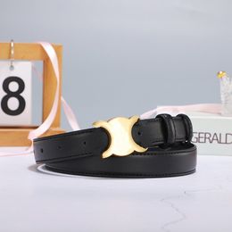 2023 Damengürtel Designer Herrengürtel Schwarz und Weiß Einfarbiger Ledergürtel Goldschnalle Modetrend Jeansrock Dekoration Breite 2,5 cm