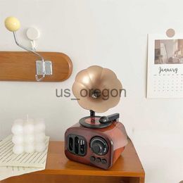 Other Home Decor Retro Nostalgic Phonograph Decoration Music Box Bar Cafe Hallway Desktop Creative Home Decoration x0821