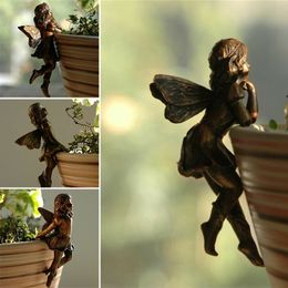 Decorative Objects Figurines Mini Girl Hanging Cup Resin Decoration Fairy Combination Flower Basket Edge Decor for Garden Design Pot Ornaments 230818