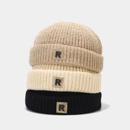 Beanie Skull Caps Korean Style Women Men Brimless Winter Beanies Keep Warm Fashion Women s Letter Skullies Hat 230822