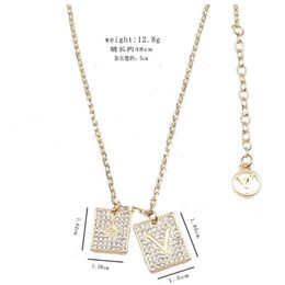 23SS 20Style Women 18k Gold Plated Pendants Halsband Märkesdesigner Choker Chain Letter Halsband bröllop smycken mode accessor199u