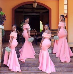 2023 Cheap Nigerian African Arabic Pink Mermaid Bridesmaid Dresses Off Shoulder Floor Length Maid of Honour Gowns Split Evening Dresses Plus Size