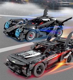 Großhandel Spielzeugautos, kundenspezifische Autos, Modellautos, zum Spielen, schwarzes Auto, Spielzeug, Modellbausatz, Limousinen, Automotive, Dark Knight Run, Autospielzeug für Kinder, Subwoofer, Autobau, Blockautomodellspielzeug