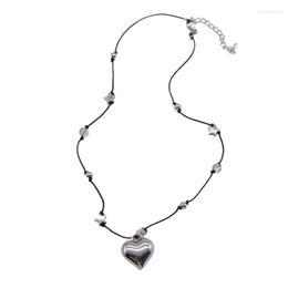 Pendant Necklaces Fashion Heart Necklace Simple Bead Temperament Clavicle Chain Sweet Cool Choker Jewellery