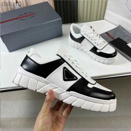 Water Shoes European Station Thick Sole Lace-up Cowhide Match Color Platform Shoes 2023 New Fashion Casual men's Board Shoes Breathable Spri HKD230822