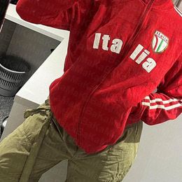 European and American Grunge Goth jacket jacket jacket Y2K men's aesthetic retro red sweatshirt with embroidered letters and zippered hoodie Gothic sweater