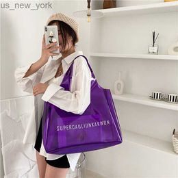 Totes 2023 Summer Transparent Jelly Clutch Bag Fashion PVC Women's Bag Beach Shoulder Trailer Special Clear Bags For Women Luxury Tote HKD230823