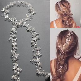 Hair Clips Western Wedding Fashion Bridal Headdress Handmade Dress Crown Floral Pearl Accessories Hairpin