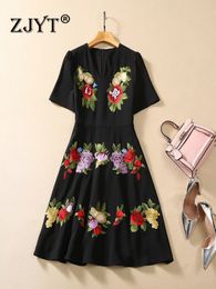 Luxury Flower Embroidery Black Dresses for Women Autumn 2023 Runway Designer Party Vintage Vestidos Para Mujer Elegant Robe