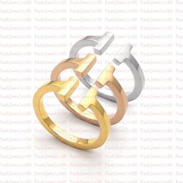 2023 Love Ring Men's Luxury Jewelry Titanium Yellow Gold Silver Rose Size 6/7/8/911mm Non-allergic Designer Women's