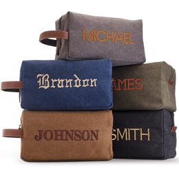 Cosmetic Bags Cases Personalized Vintage Mens Amenity Bag Custom Embroidered Canvas Waterproof Handbag Large Capacity Portable Storage Gift 230821