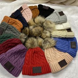 Men Knitted Hat Beanie Outdoor Fashion Womens Designer Hats Unisex Letters Skull Caps 13 Colors2713