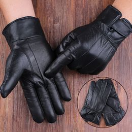 Five Fingers Gloves Fashion Winter Gloves Men Genuine Leather Gloves Touch Screen Black Real Sheepskin Wool Lining Warm Driving Gloves Practical 230822