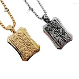 Pendant Necklaces Black Knight Arrival Vintage 316L Stainless Steel 4 Leaves Clover Dog Tag Necklace Mens Dogtag Fashion BLKN0333