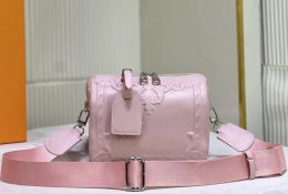 Designer shoulder bag luxury catwalk show handbags leather mens womens fashion crossbody bags