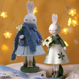 Decorative Objects Figurines Easter Bunny Figurine Resin Rabbit Scarf Statue Ornament Crafts Home Decoration for Party Background B03E 230822