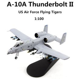 Diecast Model 1 100 Scale US Air Force A 10 Thunderbolt II Warthog Fighter Aeroplane Collection Display Decoration For Adult Fan Gift Toy 230821