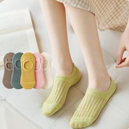 Women Socks 1 Pair Invisible Silk Summer Silicone Non-slip Chaussette Ankle Low Cut Hollow Mesh Breathable Thin Boat Sock