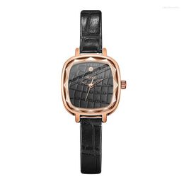 Wristwatches Quartz Watches For Women's Leather Strap Small Dial Fashionable And Simple Casual Versatile