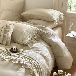 Bedding Sets French Style Romantic Ruffles Jacquard Summer Eucalyptus Lyocell Fibre Silky Soft Duvet Cover Set Bed Sheet Pillowcases