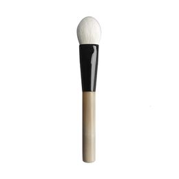 Makeup Tools Professional Handmade Brushes DL13 Soft Saikoho Goat Hair Small Heart Shape Blush Brush OX Horn Handle Make Up 230822