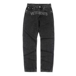 Vetements Jeans Men Jeans Real S di alta qualità uomini Donne Sopravvizi Pantaloni di moda jeans pantaloni da gamba dritta da lettere 292