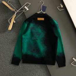 Maglia premium con motivo a lettere graduali Lussuoso maglione di lana Alla moda Qualità indiscutibile Effetto sul corpo Disponibile nelle taglie M-XXXL nelle boutique