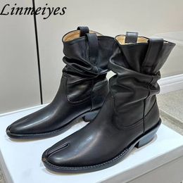 Botas divididas do dedo do pé Chelsea Mulheres genuínas de couro de couro de salto quadrado de bota de tornozelo feminino de alta qualidade Western Woman 230823